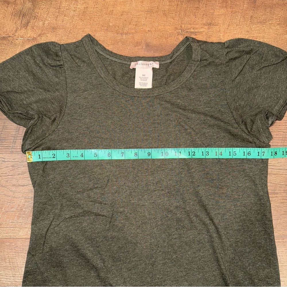 Philosophy Ruffle Sleeve Top - Picture 4 of 9